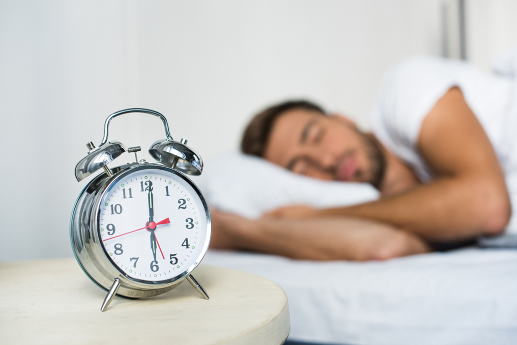 This Sleep Habit Doubles Heart Attack Risk