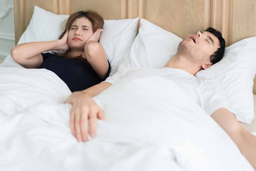 Weird Snoring and Happiness Leven Connection
