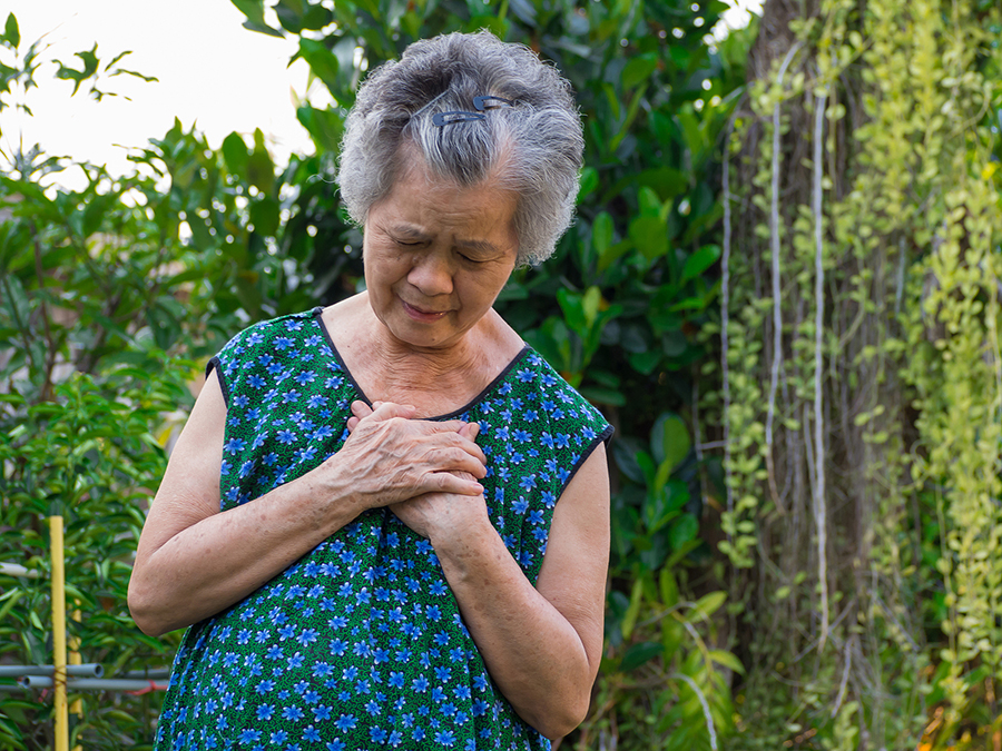 Why Women Have Higher Heart Attack Risk After Menopause | Blue Heron